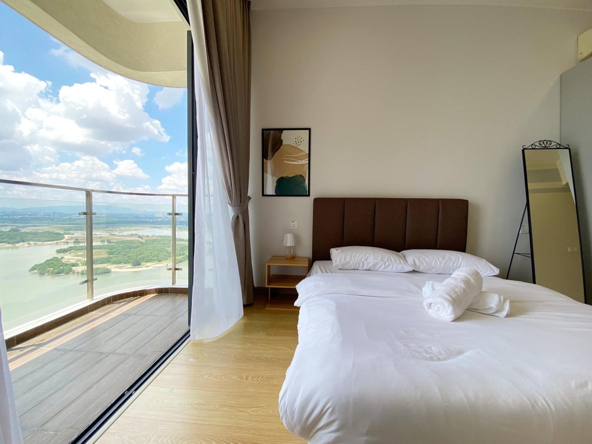Scenic Country Garden Danga Bay By Lions Bay Lejlighed Johor Bahru Værelse billede