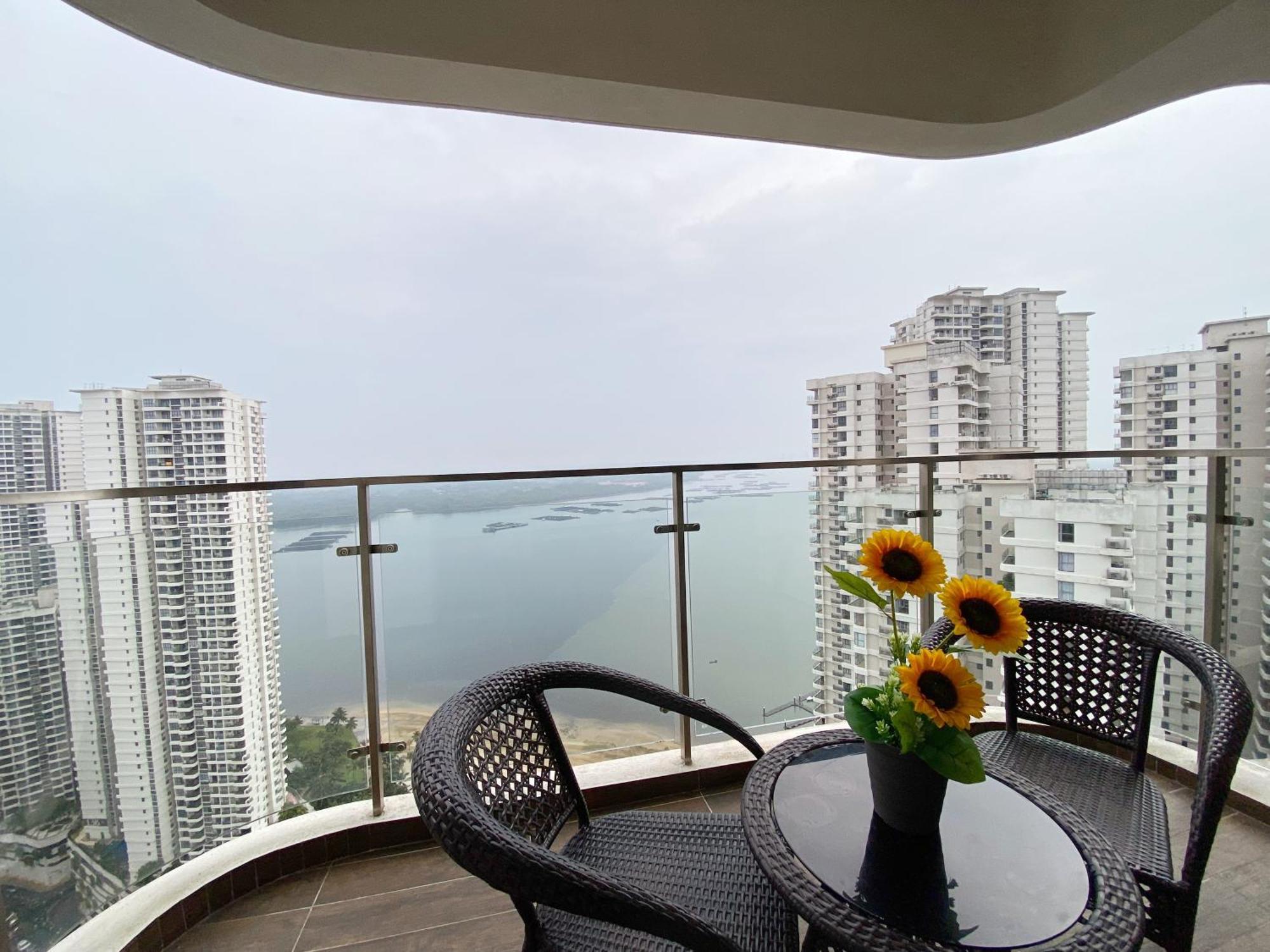 Scenic Country Garden Danga Bay By Lions Bay Lejlighed Johor Bahru Værelse billede