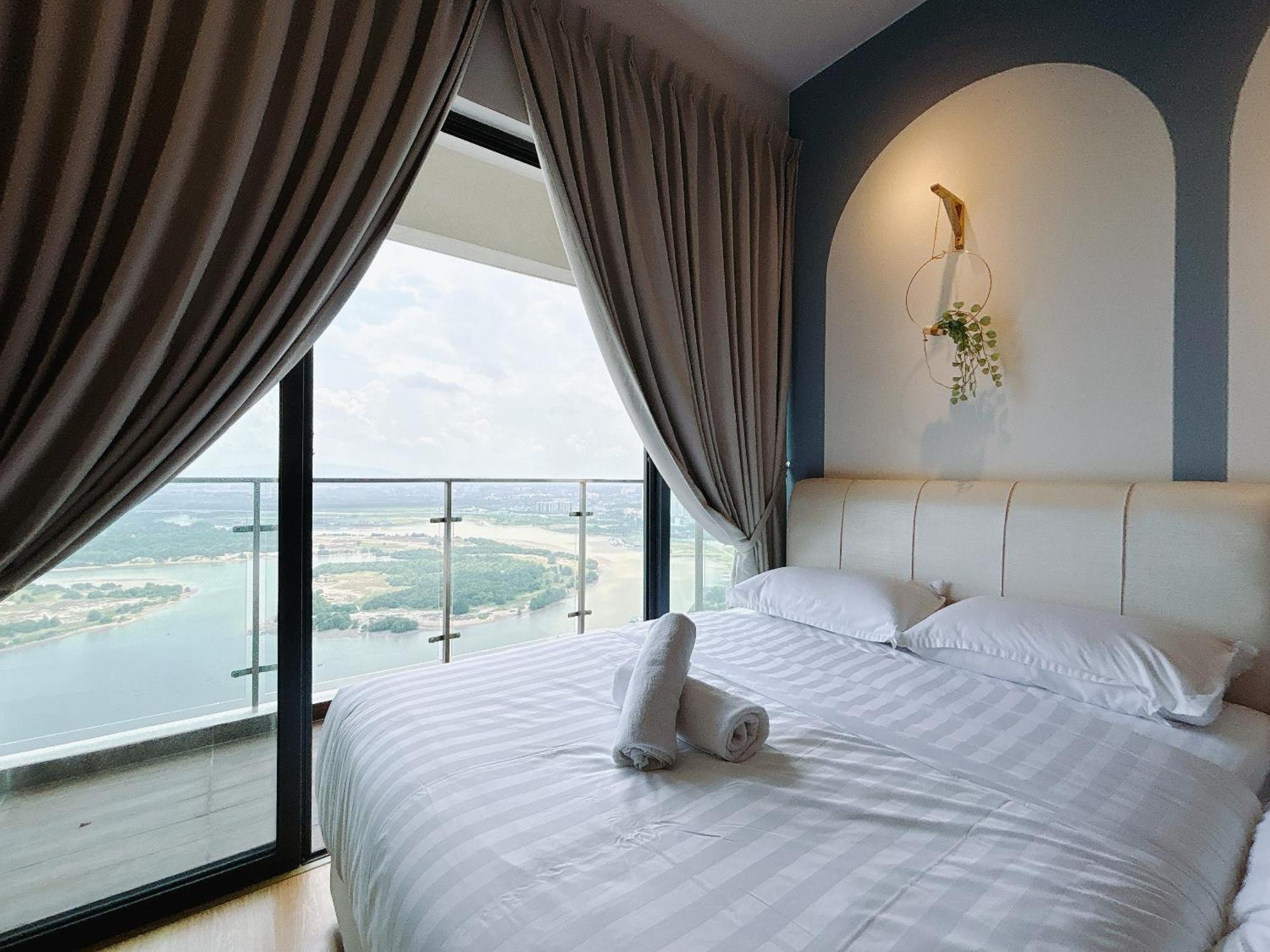 Scenic Country Garden Danga Bay By Lions Bay Lejlighed Johor Bahru Værelse billede
