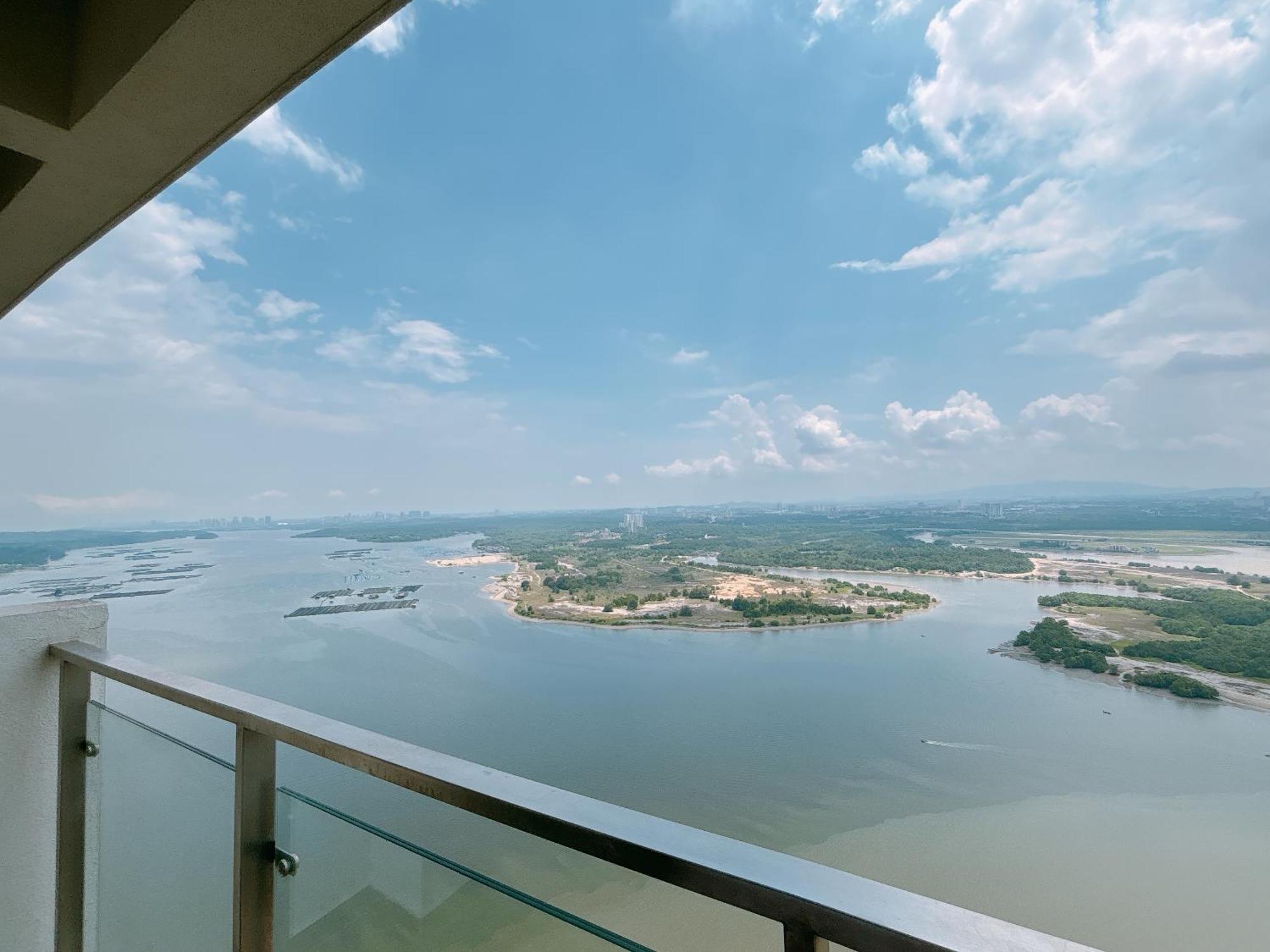 Scenic Country Garden Danga Bay By Lions Bay Lejlighed Johor Bahru Værelse billede